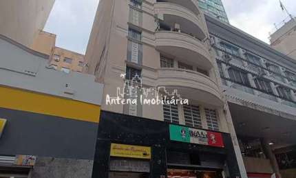 Casa comercial à venda na Rua Vinte e Quatro de Maio, República, São Paulo