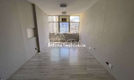 Casa comercial para alugar na Avenida Angélica, Santa Cecília, São Paulo