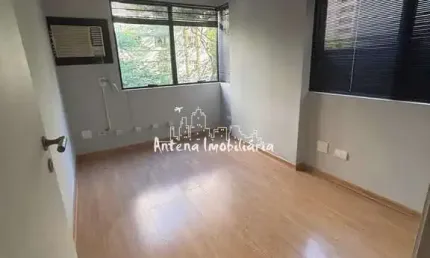 Casa comercial à venda na Rua São Vicente de Paulo, Santa Cecília, São Paulo
