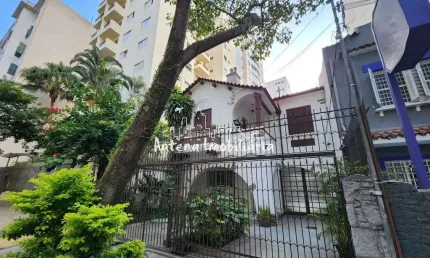 Casa com 03 dormitórios na Vila Buarque - Cód.: 12331.