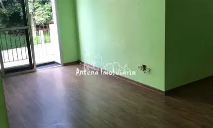 Apartamento com 02 dormitórios em Vila Solar - Cód.: 12433.
