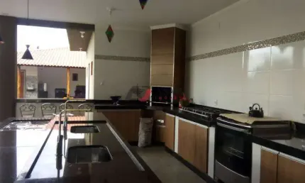 Chácara / sítio com 4 quartos à venda no Centro, Brodowski 