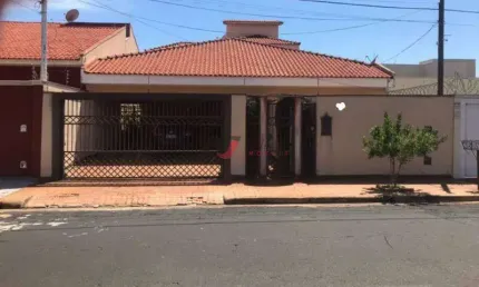 Sobrado Padrão Vila Monte Alegre, Ribeirão Preto - SP