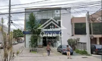 Prédio com 6 salas para alugar na Avenida Paulo Faccini, 1, Jardim Maia, Guarulhos, 448 m2 por R$ 35.000