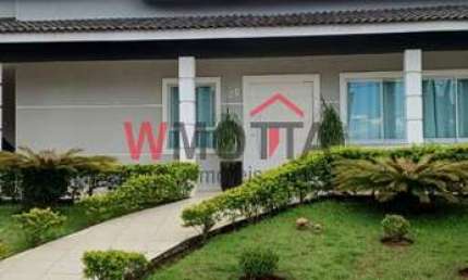 Imperdível oportunidade: Casa de luxo com 4 quartos e 2 suítes no Jardim Aracy, Mogi das Cruzes-SP!