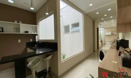 Prédio comercial à venda em mogi das cruzes-sp: 3 salas, 4 banheiros, 184m² no centro!