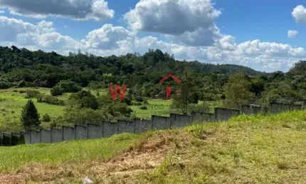 Terreno à venda no Jardim São Pedro, Mogi das Cruzes  por R$ 980.000