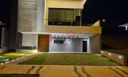 Imperdível: Casa em condomínio de luxo Granja Anita, com 3 suítes e 4 vagas de garagem, Mogi das Cruzes-SP