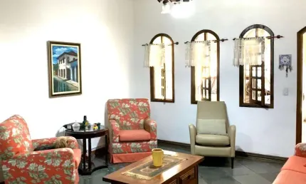 Imperdível! Casa à venda em Mogi das Cruzes-SP, no bairro Alto do Ipiranga, com 3 quartos e 164m². Confira já!
