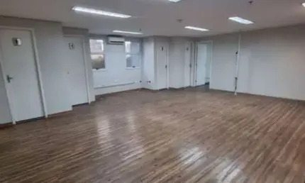 Ponto comercial com 3 salas para alugar na Rua Barão do Triunfo, 73, Brooklin, São Paulo