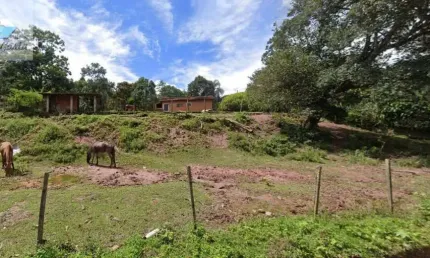 Terreno à venda na Rua Jabuticabeira, 50, Potuverá, Itapecerica da Serra