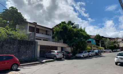 Casa Comercial para Locação em Salvador, Caminho das Árvores
