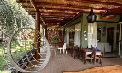 Apartamento para Venda em Mata de São João, Praia do Forte, 2 dormitórios, 2 suítes, 4 banheiros, 2 vagas