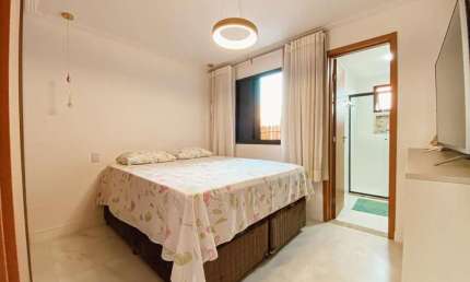 Apartamento para Venda em Lauro de Freitas, Buraquinho, 2 dormitórios, 2 suítes, 3 banheiros, 1 vaga