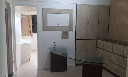 Sala Comercial para Venda em Salvador, Stiep, 2 banheiros, 2 vagas