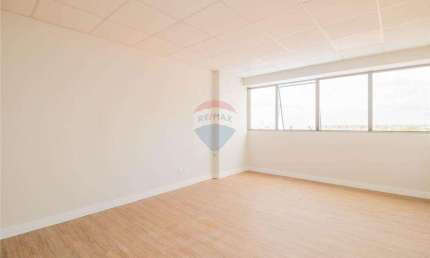 Belíssima sala comercial com 28,70m² - City Office - Batista Campos