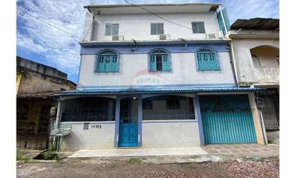 Casa com 3 Pavimentos, com 4 suítes no bairro do Telegrafo