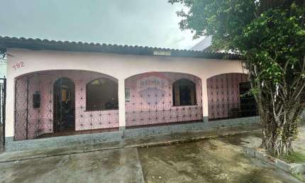 Casa com 3 quartos à venda no Jurunas, Belém 