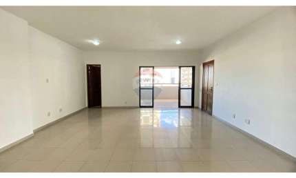 ED. JOÃO DA COSTA NOGUEIRA, UMA QUADRA DA PRAÇA BATISTA CAMPOS, 3 SUITES, 153M2, VARANDA GOURMERT E 2 VAGAS