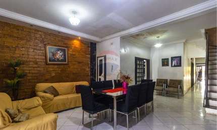 Casa com 3 quartos à venda no Umarizal, Belém 