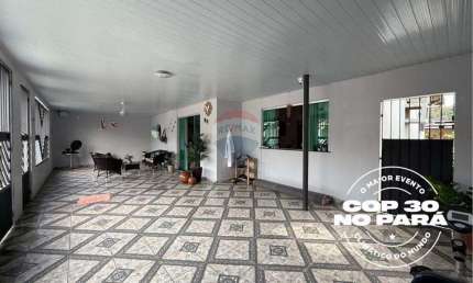 Casa com 3 quartos para alugar no Marambaia, Belém 