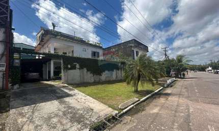 Exclusiva casa à venda proximo a orla de Icoaraci de 3 pavimentos