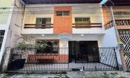 Casa com 3 quartos à venda no Nazaré, Belém 
