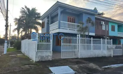 Casa com 2 quartos à venda na Rua Hélio Costa, Parque dos Eucalíptos, Gravataí