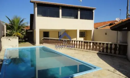 Casa com 4 quartos à venda na Rua Vicente Rodrigues Sales, 7, Cidade Jardim, Taubaté por R$ 570.000