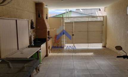 Casa com 2 quartos à venda na Rua Lejauner Rosa Camilo, 171, Jardim Garcez, Taubaté por R$ 320.000