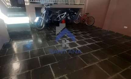 Casa com 3 quartos à venda na Rua Marechal Arthur da Costa e Silva, 2195, Centro, Taubaté por R$ 690.000