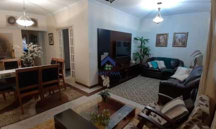 Casa com 2 quartos à venda na Rua Cônego Benedito Augusto Corrêa, 110, Jardim das Bandeiras, Taubaté por R$ 430.000