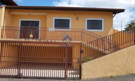 Casa com 3 quartos à venda na Rua Vitória-Régia, 729, Campos Elíseos, Taubaté por R$ 750.000