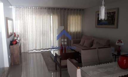 Casa com 5 quartos à venda na Rua Professor Roque de Castro Reis, 213, Jardim Independência, Taubaté por R$ 1.325.000