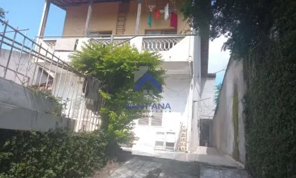 Casa com 3 quartos à venda na Itapuã, 47, Parque Senhor do Bonfim, Taubaté por R$ 550.000