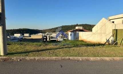 Terreno em condomínio fechado à venda na Plínio Canineo, 701, Chácaras Cataguá, Taubaté por R$ 300.000