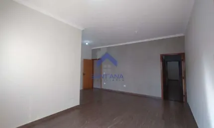 Casa com 2 quartos à venda na Avenida Alberto Winther de Araújo, 31, Jardim Oasis, Taubaté por R$ 380.000