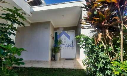 Casa em condomínio fechado com 3 quartos à venda na Avenida Roberto da Matta Ribeiro, 35, Jardim Hipica Pinheiro, Taubaté por R$ 850.000