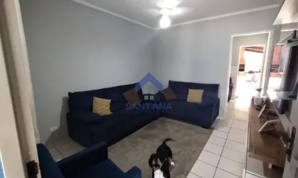Casa com 2 quartos à venda na José  Carlos Rodrigues de Almeida, 32, Piracangaguá (Jardim dos Pássaros), Taubaté por R$ 300.000