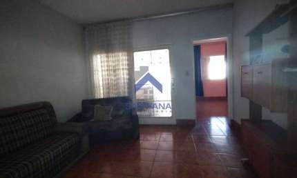 Casa com 2 quartos à venda na Emboabas, 292, Alto São Pedro, Taubaté por R$ 330.000