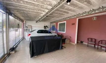 Casa com 4 quartos à venda na Rua Frei Modesto Maria de Taubaté, 145, Jardim Santa Clara, Taubaté por R$ 750.000