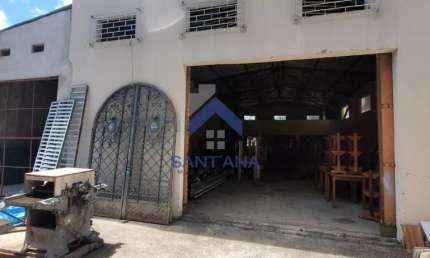 Barracão / Galpão / Depósito à venda na Antônio de Angelis, 2536, Cataguá, Taubaté por R$ 800.000