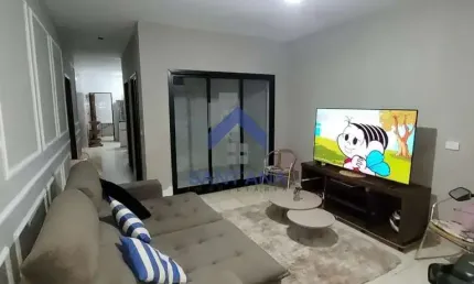 Casa com 3 quartos à venda na Professora Elba Maria Ramos Pereira, 9, Jardim Hipica Pinheiro, Taubaté por R$ 450.000