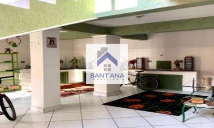 Casa com 6 quartos à venda na Rua Quinze de Novembro, 219, Centro, Taubaté por R$ 900.000