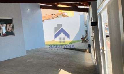 Casa com 2 quartos à venda na Rua Chapéuzinho Vermelho, 31, Jardim Gurilândia, Taubaté por R$ 373.000