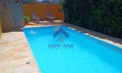 Casa com 3 quartos à venda na Luís dos Santos, 71, Jardim Bela Vista, Taubaté por R$ 990.000