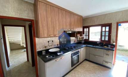 Casa com 4 quartos à venda na Domingos Cordeiro Gil, 152, Chácara Doutor Hipólito, Taubaté por R$ 860.000