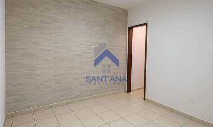 Casa com 2 quartos à venda na Rua Luiz Carlos Pavanito, 480, Parque Senhor do Bonfim, Taubaté por R$ 300.000