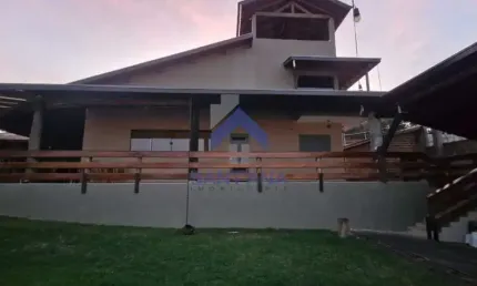 Casa para alugar na horácio botossi, --, barreiro, taubaté por r$ 2.350