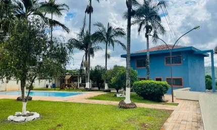 Excelente Chácara com 2 Casas em Mairiporã! Aceita Permuta!